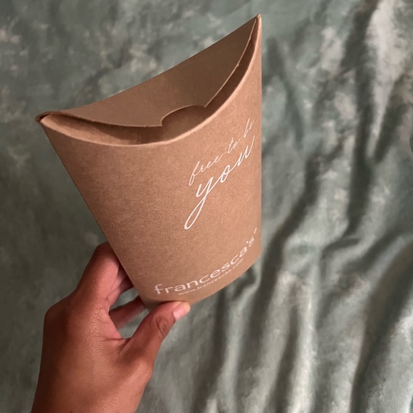 Two Francesca’s Phone cases - Picture 6 of 6